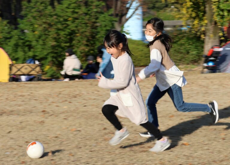 子供達と一緒に生き生きと！「三田市役所健やか育成課」